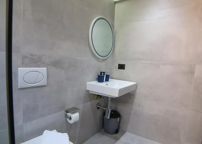 Matisse No20 - One Bedroom With Parking Apartament *